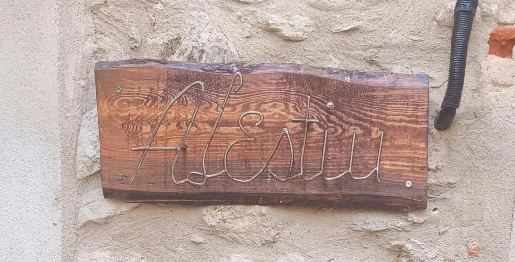 A L' Estiu Acomodação com café da manhã Latour-de-France Exterior foto